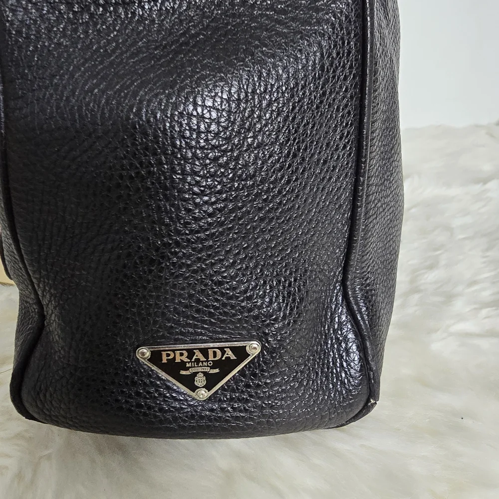 Prada Black Leather Women's Bag - Picture 3 of 16